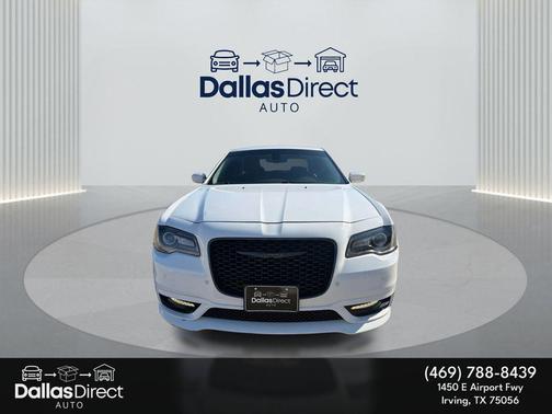 2022 Chrysler 300 Touring