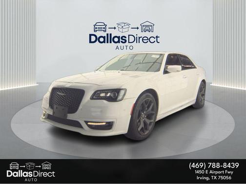 2022 Chrysler 300 Touring
