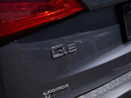 Monsoon Gray Metallic 2014 Audi Q5 2.0T Premium Plus