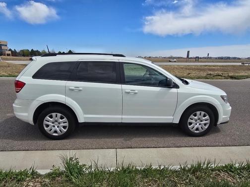 Vice White 2020 Dodge Journey SE Value