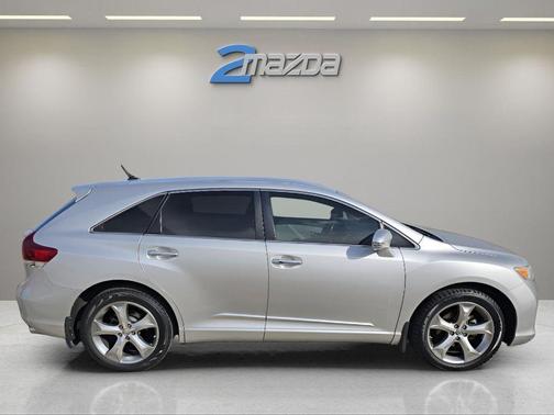 2013 Toyota Venza LE