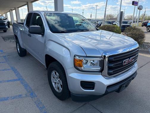 Quicksilver Metallic 2016 GMC Canyon SL