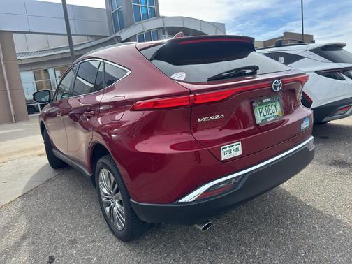 Ruby Flare Pearl 2021 Toyota Venza XLE