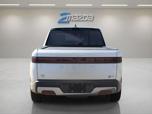 2022 Rivian R1T Adventure