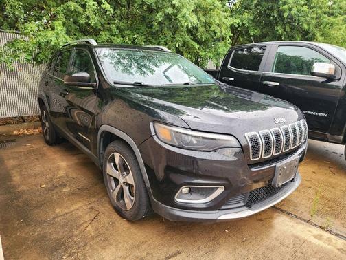 Diamond Black Crystal Pearlcoat 2019 Jeep Cherokee Limited