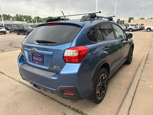 Quartz Blue Pearl 2014 Subaru XV Crosstrek 2.0i Limited