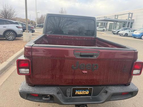 2021 Jeep Gladiator Willys 4x4