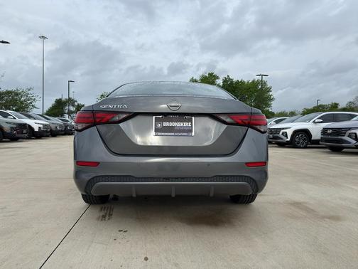 Gun Metallic 2024 Nissan Sentra S