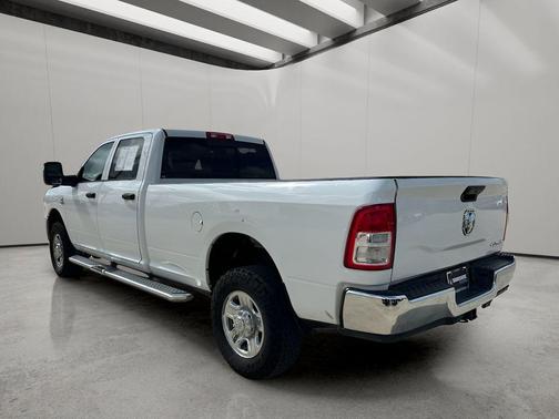 2024 RAM 2500 Tradesman Crew Cab 4x4 8' Box
