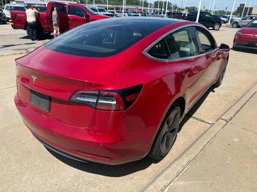 Red Multi-Coat 2019 Tesla Model 3 Standard Range Plus