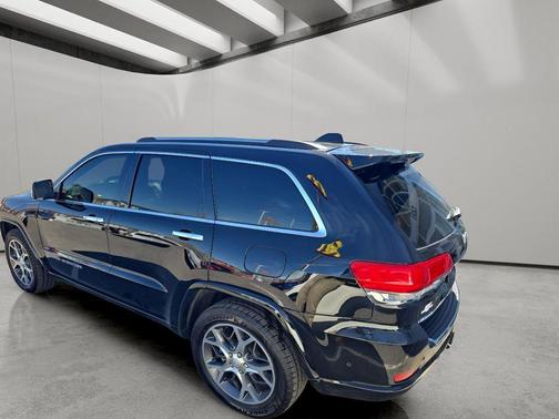 2019 Jeep Grand Cherokee Overland