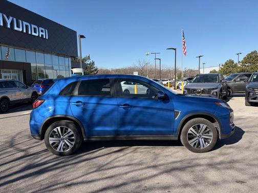 2024 Mitsubishi Outlander Sport SE