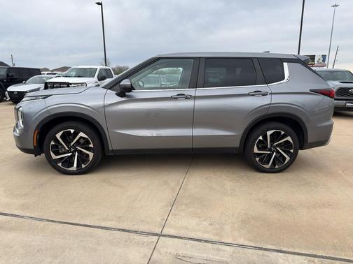 2023 Mitsubishi Outlander SE 2.5 2WD