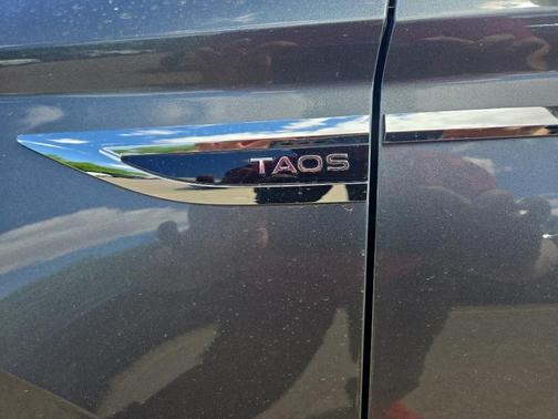 Platinum Gray Metallic 2023 Volkswagen Taos 1.5T S