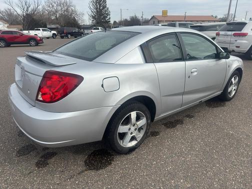 2006 Saturn Ion 3