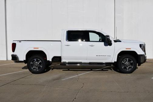 2026 GMC Sierra 2500 SLE