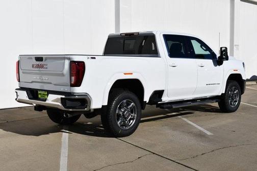 2026 GMC Sierra 2500 SLE