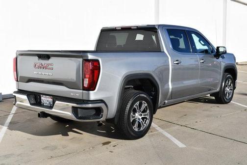 2023 GMC Sierra 1500 SLE