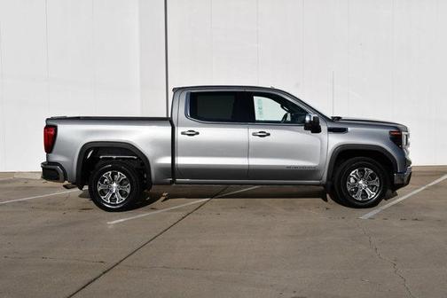 2023 GMC Sierra 1500 SLE