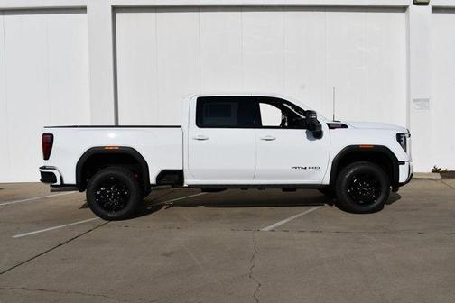 2026 GMC Sierra 2500 AT4