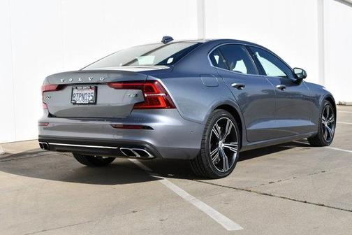 2021 Volvo S60 INSCRIPTION