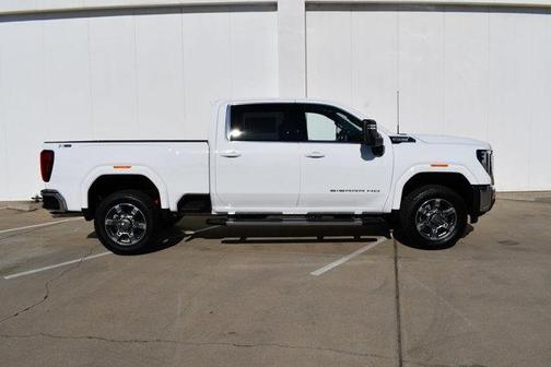 2026 GMC Sierra 2500 SLE