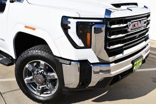 2026 GMC Sierra 2500 SLE