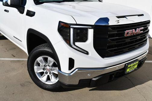 2025 GMC Sierra 1500 Pro