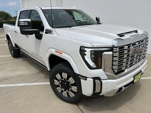 2025 GMC Sierra 2500 Denali