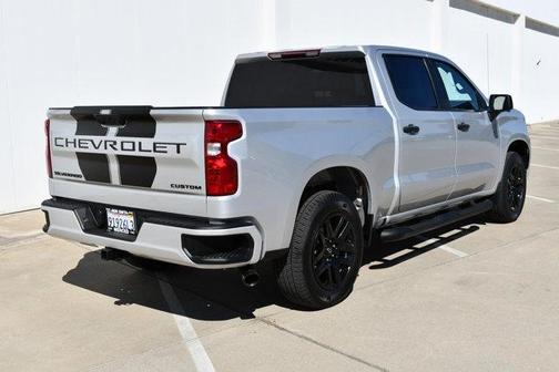 2022 Chevrolet Silverado 1500 Custom