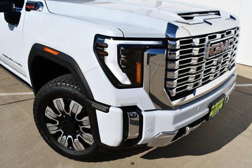 2026 GMC Sierra 2500 Denali