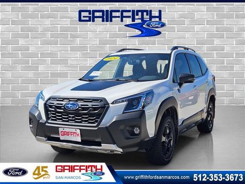 Crystal White Pearl 2024 Subaru Forester WILDERNESS