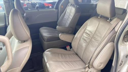 2011 Toyota Sienna Limited