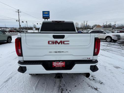 2023 GMC Sierra 2500 AT4