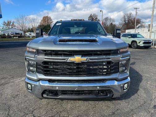 2026 Chevrolet Silverado 3500 LT