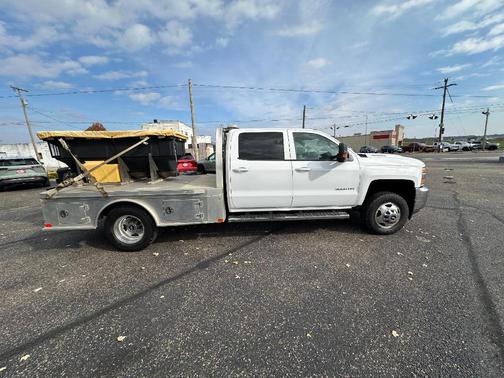2017 Chevrolet Silverado 3500 LT