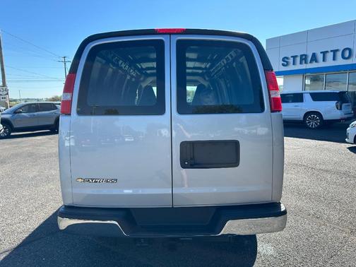 2025 Chevrolet Express 2500 Work Van