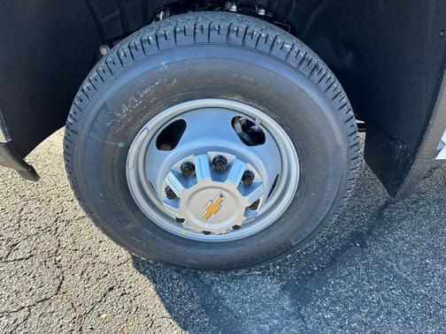 2026 Chevrolet Silverado 3500 WT