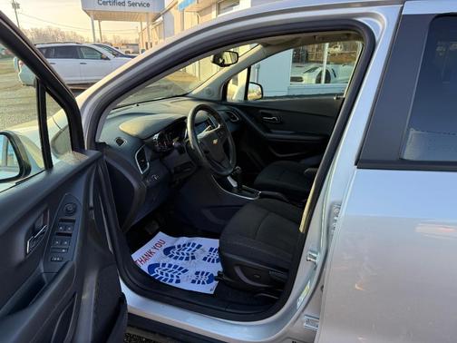 2020 Chevrolet Trax LS