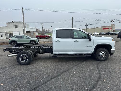 2026 Chevrolet Silverado 3500 LT