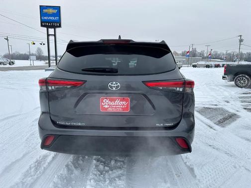 2022 Toyota Highlander XLE