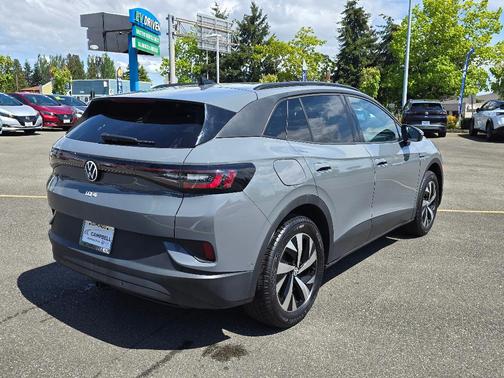 2023 Volkswagen ID.4 Pro