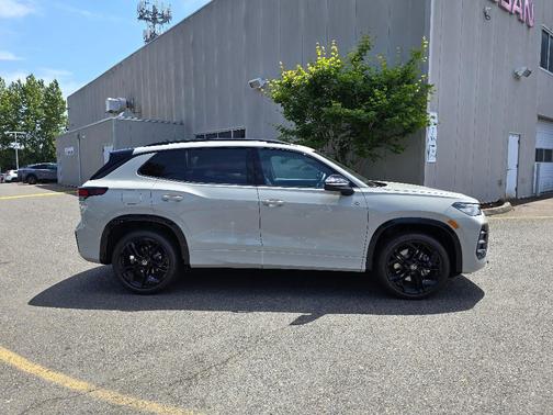 2025 Volkswagen Tiguan 2.0T SE R-Line Black