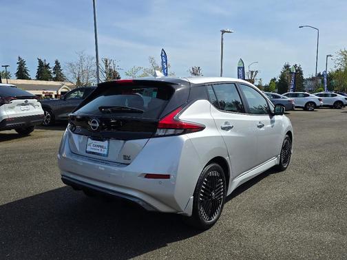 2023 Nissan Leaf SV PLUS