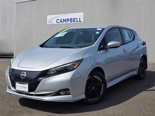 2023 Nissan Leaf SV PLUS