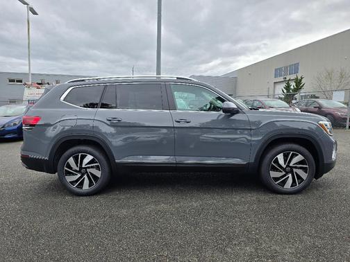 2025 Volkswagen Atlas 2.0T SEL