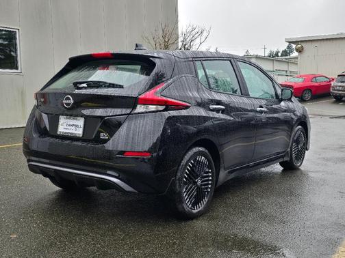 2023 Nissan Leaf SV PLUS