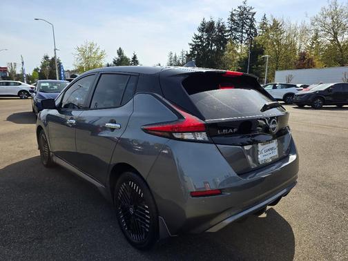 2023 Nissan Leaf SV PLUS