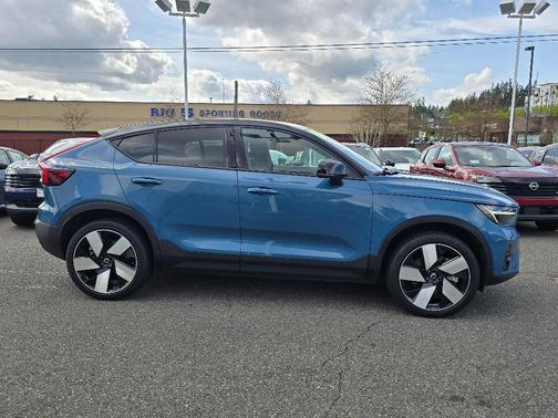 2022 Volvo C40 Recharge Pure Electric P8 Ultimate