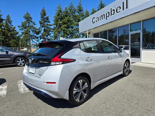 2022 Nissan Leaf SV PLUS